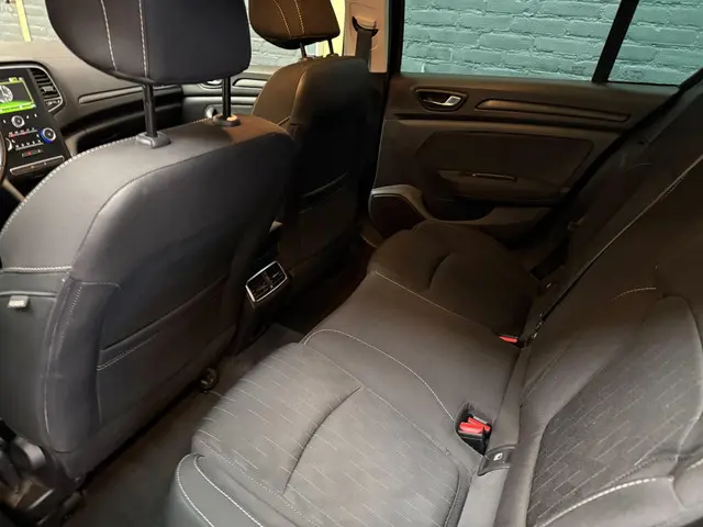 Renault Mégane Estate 1.3 TCe Limited 2020 Benzine 11