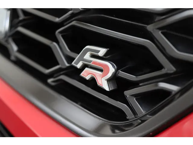 SEAT Ateca 1.5 TSI FR Business Intense 2019 Benzine 29