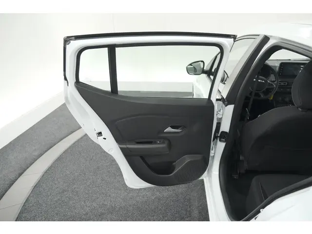 Dacia Sandero TCe 90 CVT Expression 2024 Benzine 55