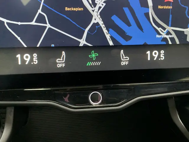 Lynk & Co 01 1.5 2024 Hybride Benzine 13