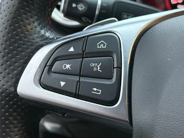 Mercedes-Benz C-Klasse AMG 43 4MATIC 2017 Benzine 20