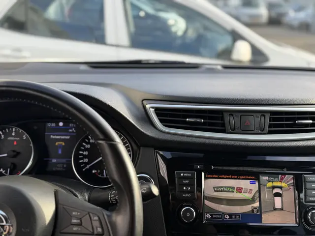 Nissan QASHQAI 1.3 DIG-T Tekna + 2019 Benzine 36