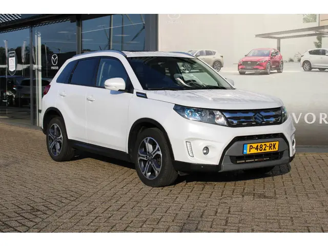 Suzuki Vitara 2