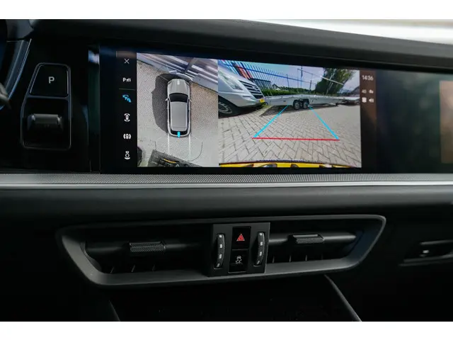 Porsche Cayenne 3.0 E-Hybrid 2024 Hybride Benzine 18