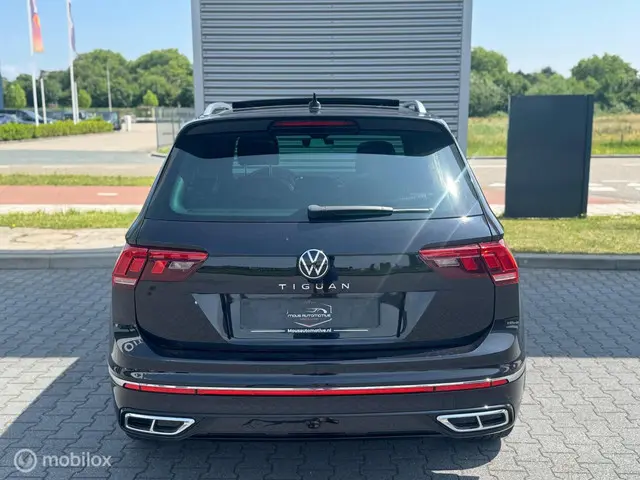 Volkswagen Tiguan 1.5 TSI R-Line Business+ 2020 Benzine 21