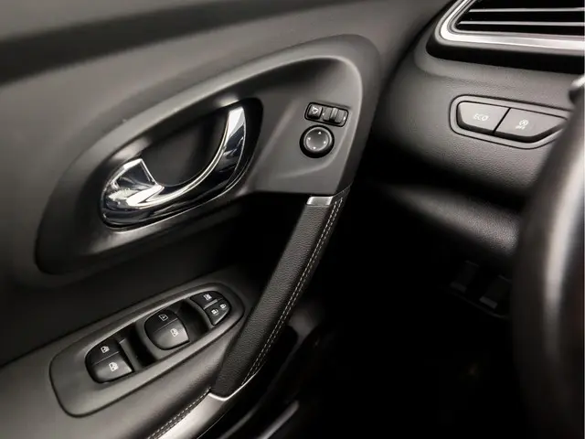 Renault Kadjar 1.2 TCe Bose Sport 2017 Benzine 27