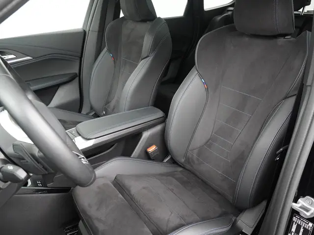 BMW iX1 eDrive20 67 kWh 2024 Elektrisch 4