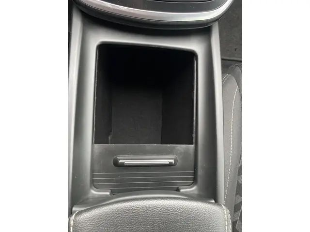Renault Scénic 1.3 TCe Limited 2019 Benzine 18