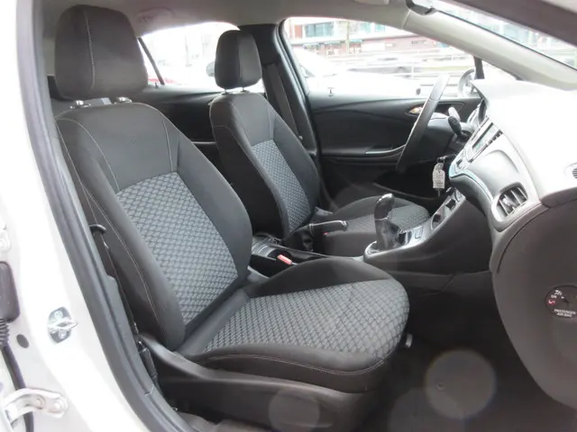 Opel Astra 1.0 Edition 5 Deurs Airco PDC 2016 Benzine 7