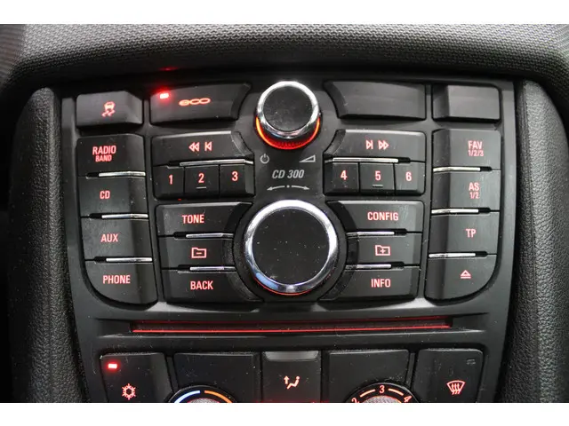 Opel Meriva 1.4 Berlin 2013 Benzine 11