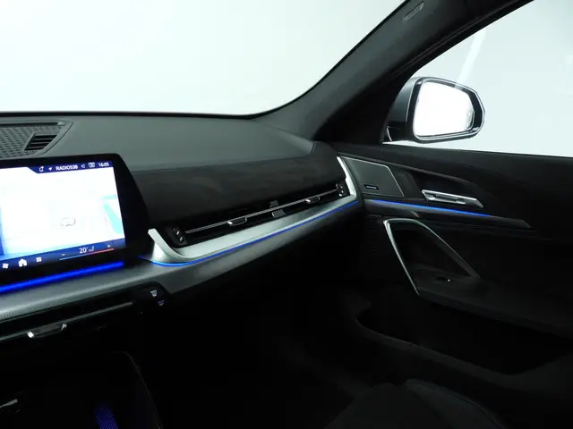 BMW X2 sDrive 20i 2026 Benzine 39