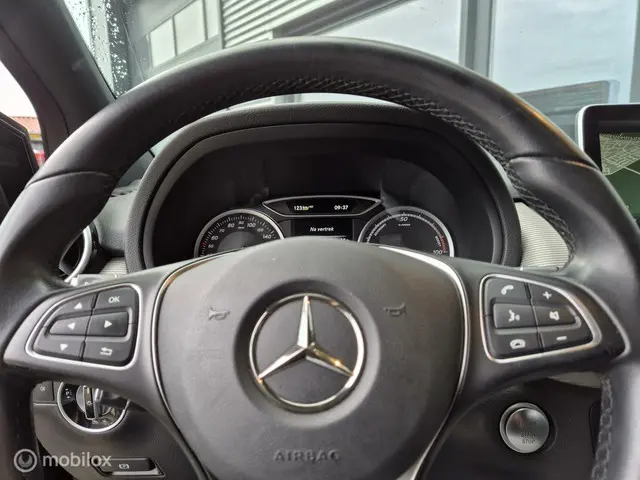 Mercedes-Benz B-Klasse 250 e 2016 Elektrisch 13