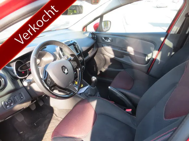 Renault Clio 0.9 TCe Expression 2014 Benzine 2