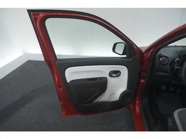 Renault Twingo SCe 70 Intens 2019 Benzine 50
