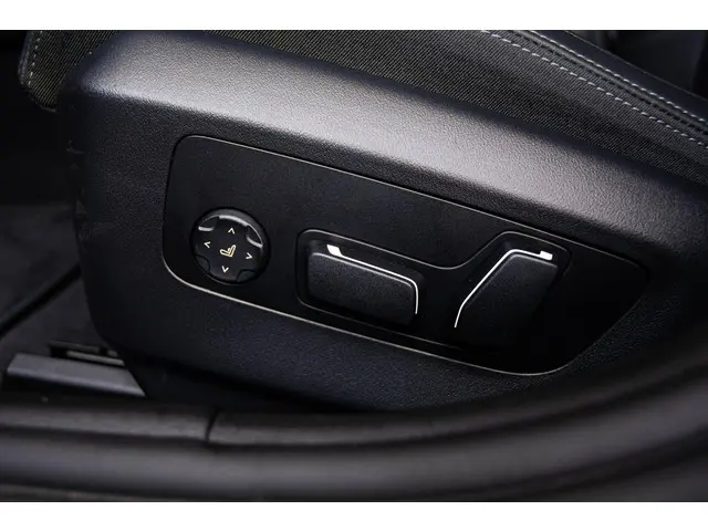 BMW 5 Serie 520i 2024 Benzine 35