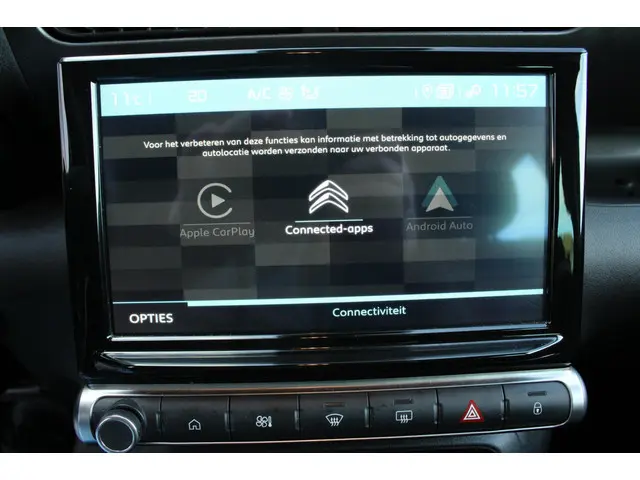 Citroën C3 Aircross 1.2 PureTech Shine 2021 Benzine 28