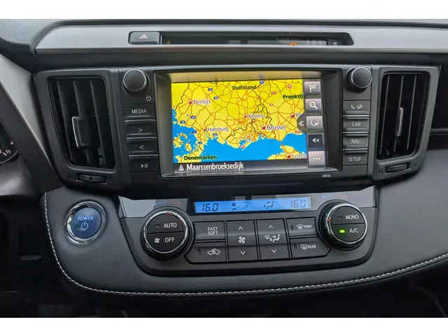 Toyota RAV4 2.5 Hybrid Executive 2017 Hybride Benzine 26