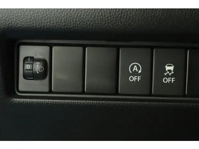 Suzuki Swift 1.2 Select Smart Hybrid 2021 Benzine 30