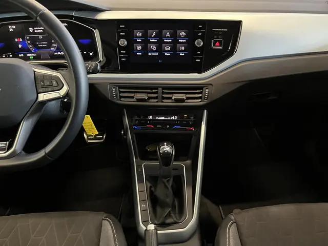 Volkswagen Polo 1.0 TSI AUT 85KW Goal 2024 Benzine 14