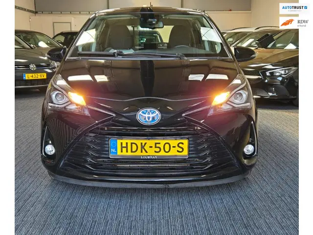 Toyota Yaris 1.5 Hybrid Aspiration 2017 Hybride Benzine