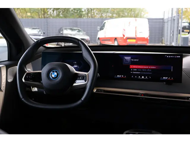 BMW iX M60 High Executive 112 kWh 2023 Elektrisch 11