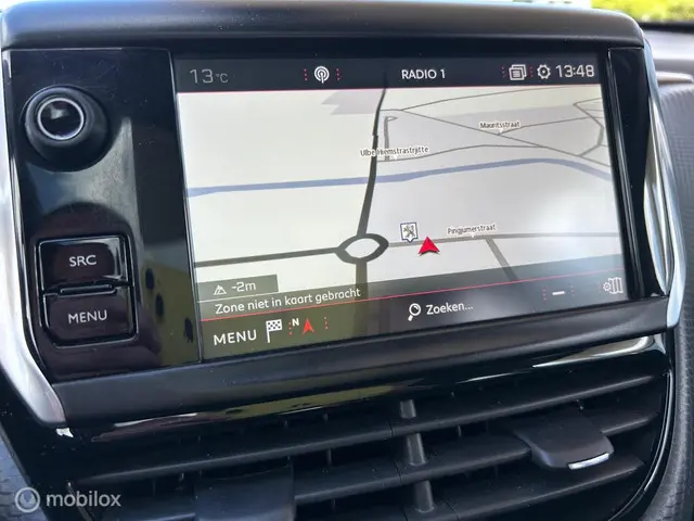 Peugeot 2008 1.2 PureTech GT-Line 2019 Benzine 17