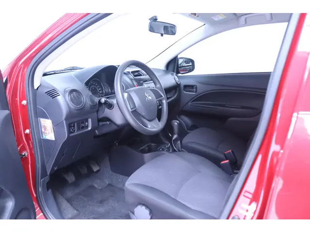 Mitsubishi Space Star 1.0 Cool+ 2018 Benzine 14