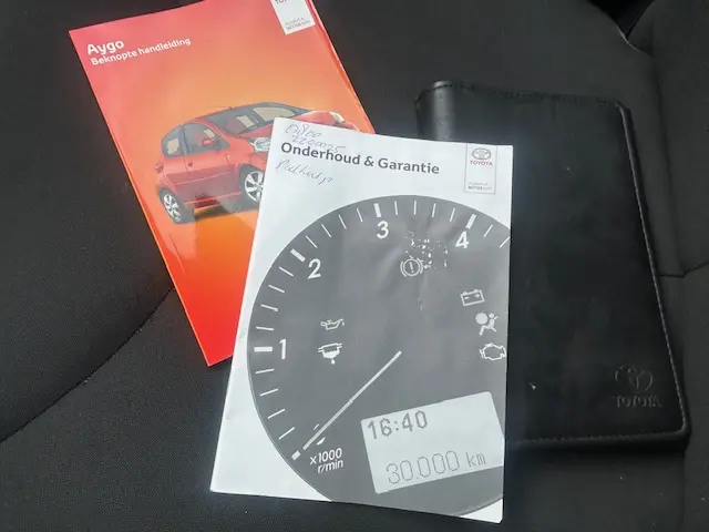 Toyota Aygo 1.0 VVT-i Now 2014 Benzine 21