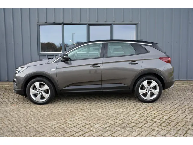 Opel Grandland X 1.2 Turbo Ultimate 2018 Benzine 9