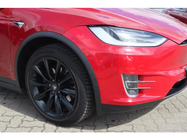Tesla Model X 100D 7p. 2018 Elektrisch 8