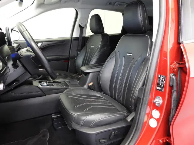 Ford Kuga 2.5 PHEV Plug-In Vignale 2021 Hybride Benzine 30