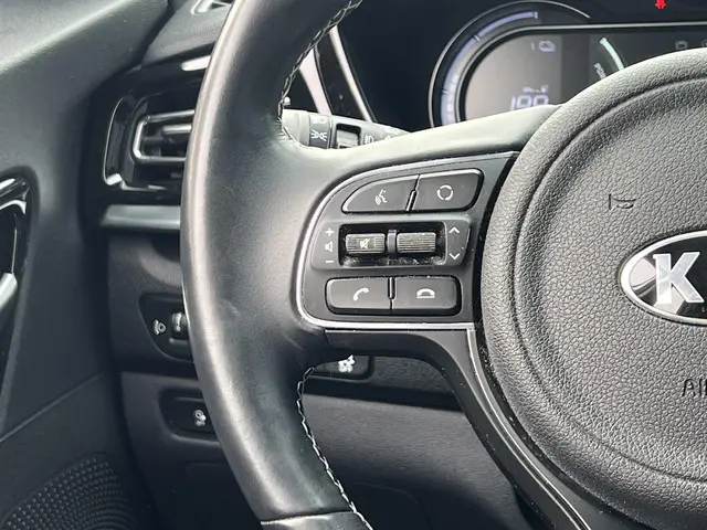 Kia e-Niro DynamicLine 64 kWh 2021 Elektrisch 21