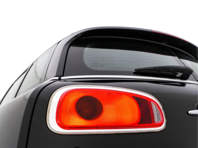 MINI Clubman Mini 1.5 Cooper Business 2015 Benzine 29