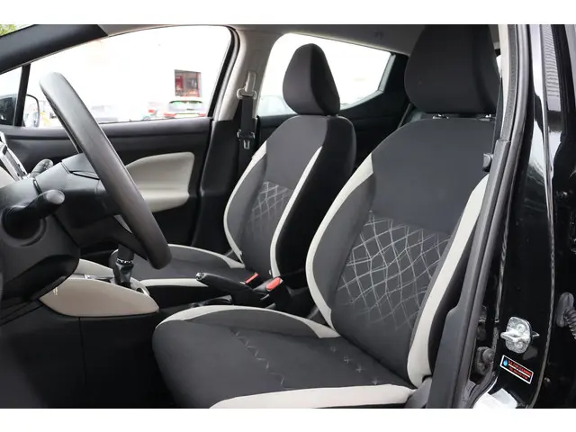 Nissan Micra 1.0 IG-T Acenta 2019 Benzine 10