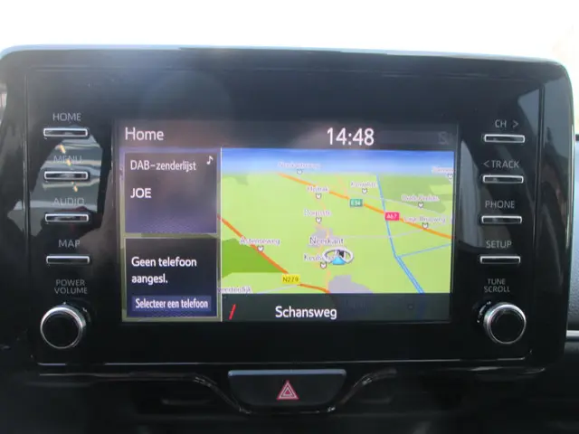 Toyota Yaris 1.5 Hybrid Dynamic 2022 Hybride Benzine 12