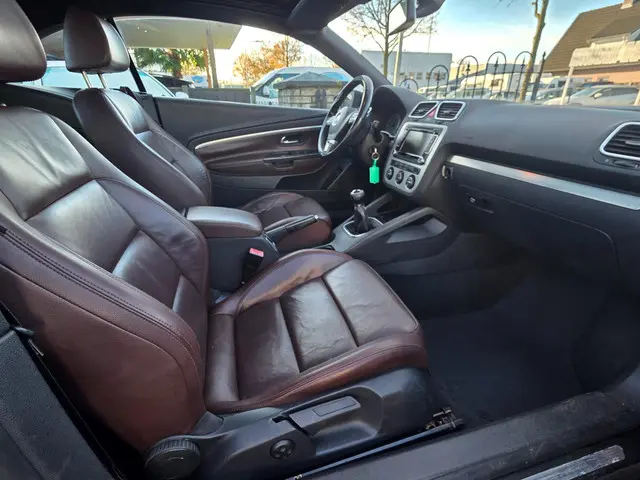 Volkswagen Eos 1.4 TSI Highline 2009 Benzine 26