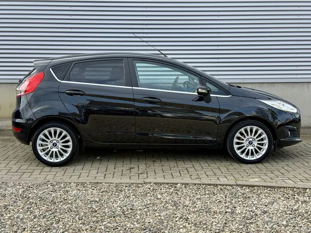 Ford Fiesta 1.0 EcoBoost Titanium 2014 Benzine 5
