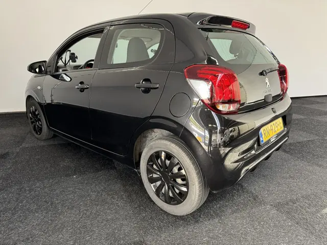 Peugeot 108 Active 1.0 e-VTi 2018 Benzine 16