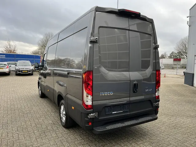 Iveco Daily 35S18HV 3.0 352L H2 2024 Diesel 4