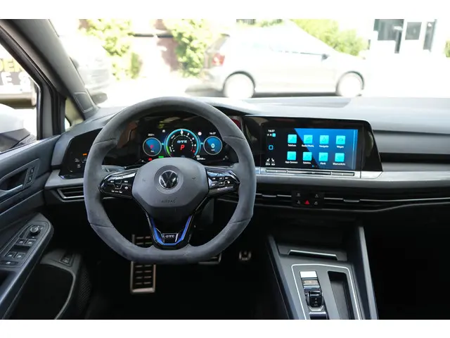 Volkswagen Golf 1.4 eHybrid GTE 2020 Hybride Benzine 12