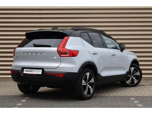 Volvo XC40 Recharge Plus 2022 Elektrisch 2