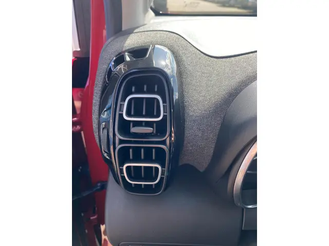 Citroën C3 Aircross 1.2 PureTech C-Series 2023 Benzine 24