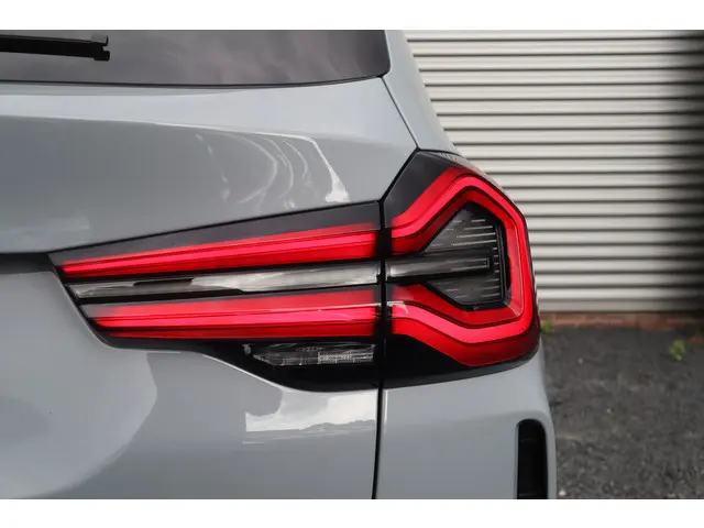 BMW X3 xDrive30e M-Sport 2022 Hybride Benzine 27