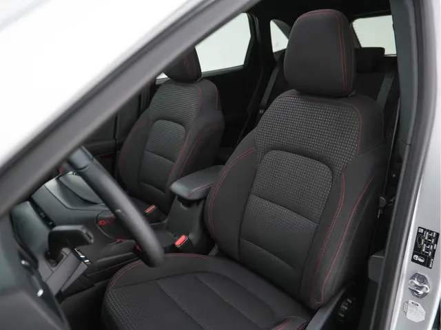 Ford Kuga 2.5 PHEV ST-Line X 2020 Hybride Benzine 24