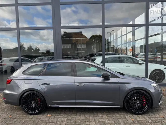 SEAT Leon 2.0 TSI CUPRA 300 Pano. camera 2017 Benzine 6