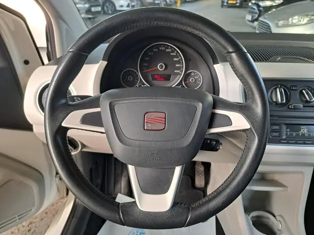 SEAT Mii 1.0 Style Chic 2013 Benzine 13