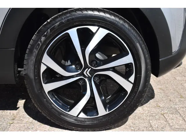 Citroën C3 PureTech 83 Feel Edition 2023 Benzine 26