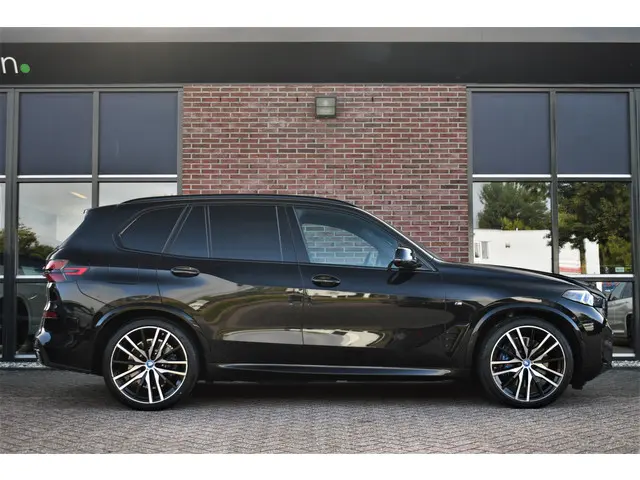 BMW X5 xDrive50e M-Sport Pro 2024 Hybride Benzine 41