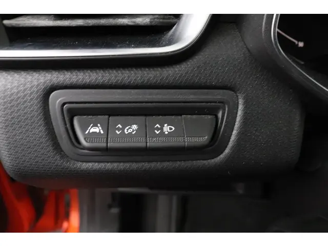 Renault Clio 1.3 TCe 130pk EDC Intens 2020 Benzine 17