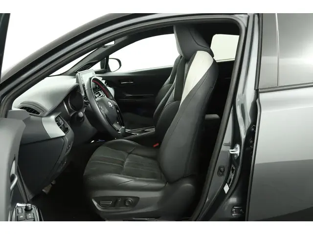 Toyota C-HR 2.0 Hybrid GR-Sport 2022 Hybride Benzine 17